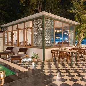The Experience Resort-lake Facing Station touristique