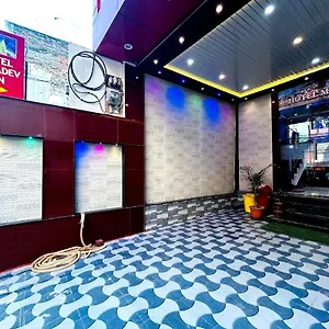 Hotel Mahadev Varanasi